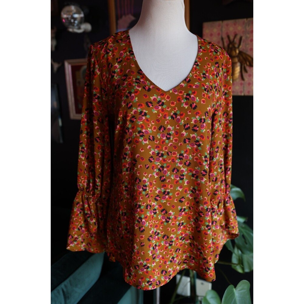 Cabi S Burnished Floral Fall Boho Flowy Blouse Long Sleeve Top #4042 Bell Sleeve